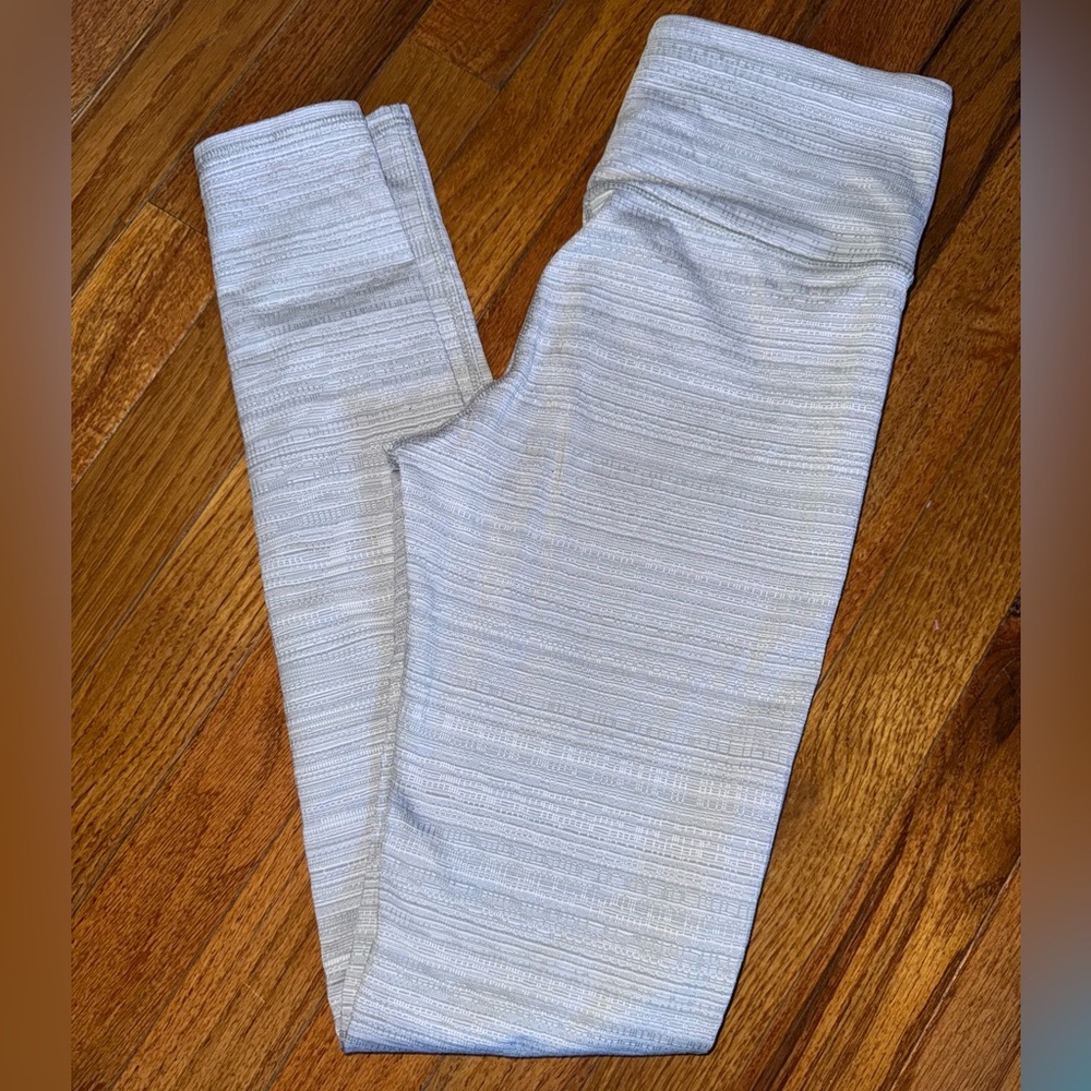 Athleta  Light Gray Leggings. Size XS. Excellent condition.